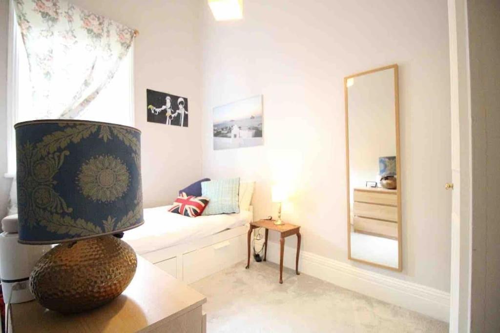 Wonderful Apartment In Earl'S Court London Luaran gambar